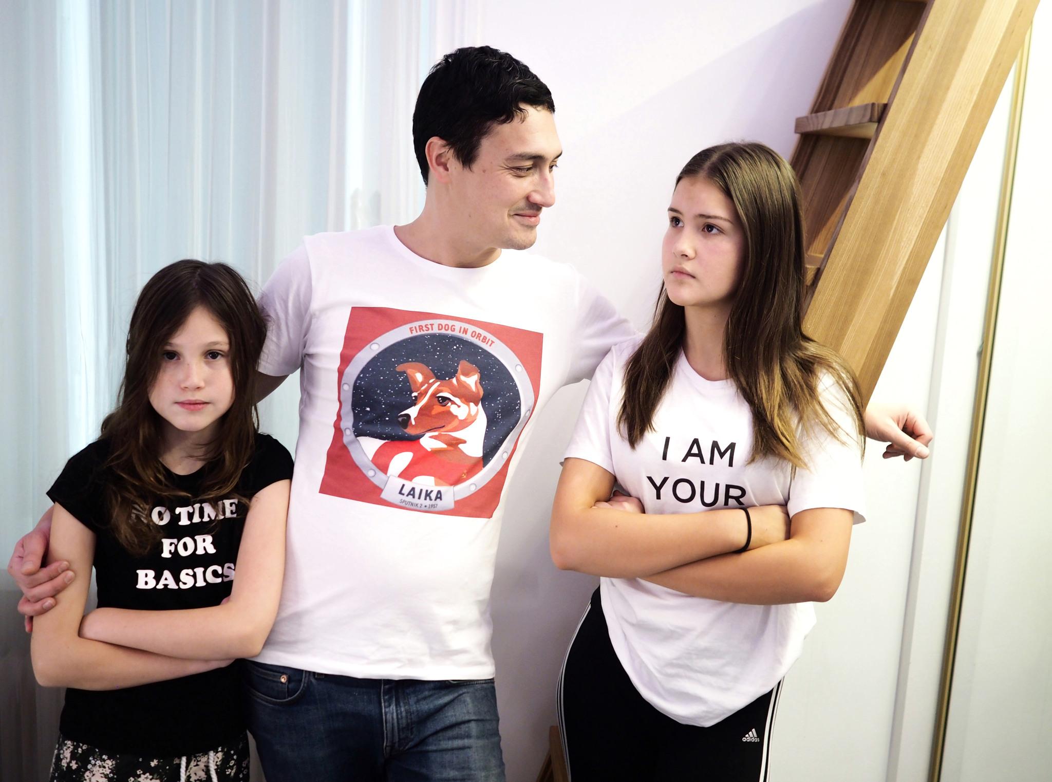 Антон Тажиев с дочками